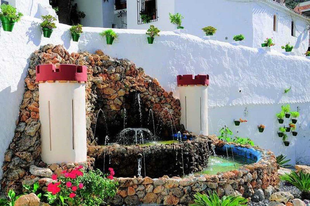 3 soveværelse Byhus til salg i Salares - € 213.000 (Ref: 5265587)