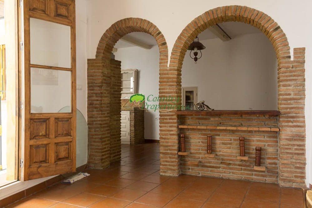 7 soveværelse Byhus til salg i Archez - € 259.000 (Ref: 5649916)