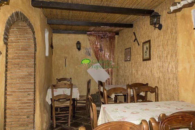 7 soveværelse Byhus til salg i Archez - € 259.000 (Ref: 5649916)