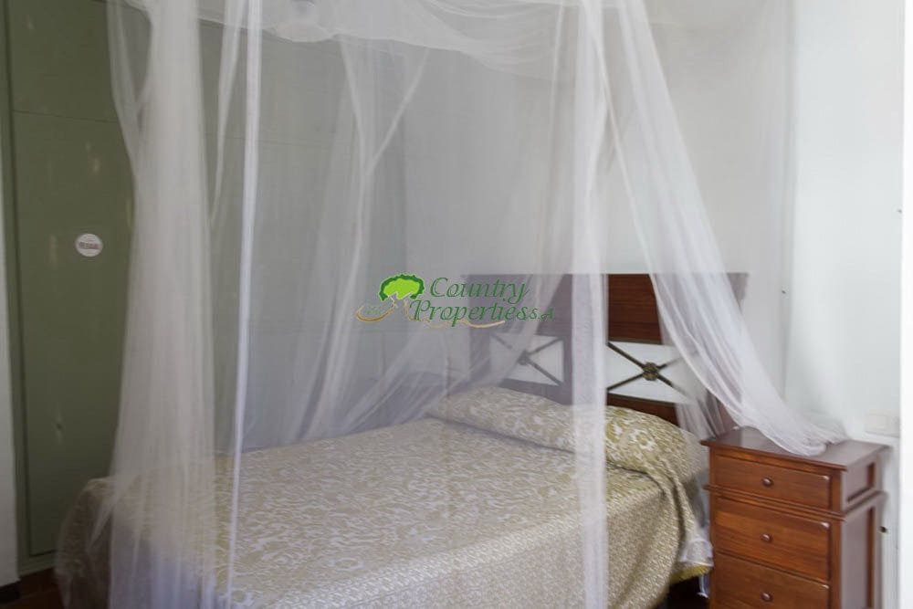 7 soveværelse Byhus til salg i Archez - € 259.000 (Ref: 5649916)