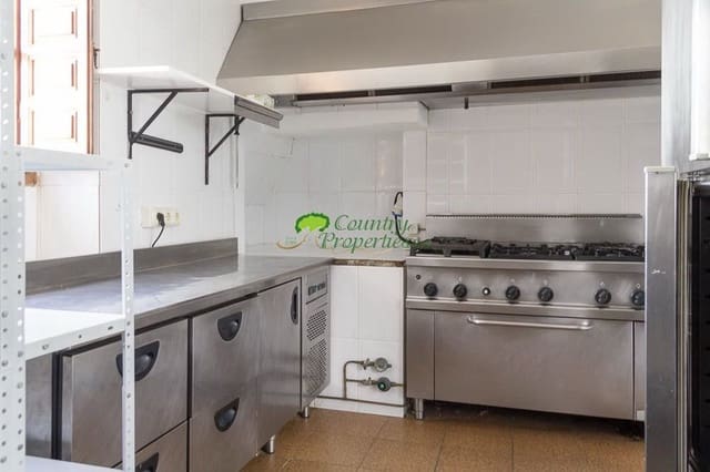 7 soveværelse Byhus til salg i Archez - € 259.000 (Ref: 5649916)