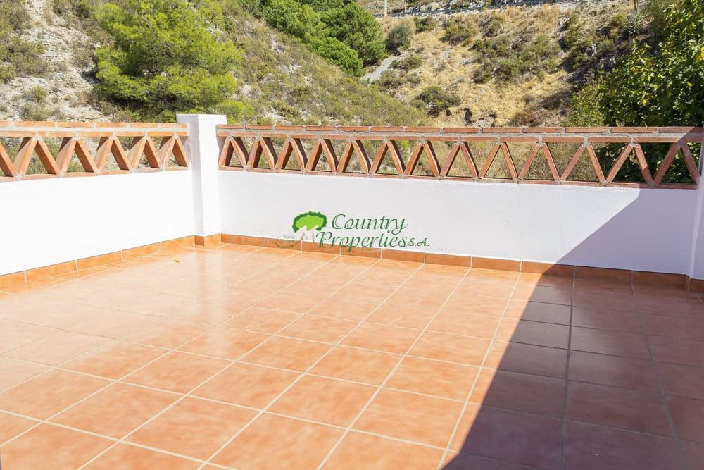 3 soverom Hus til salgs i Competa med garasje - € 189 000 (Ref: 5656696)