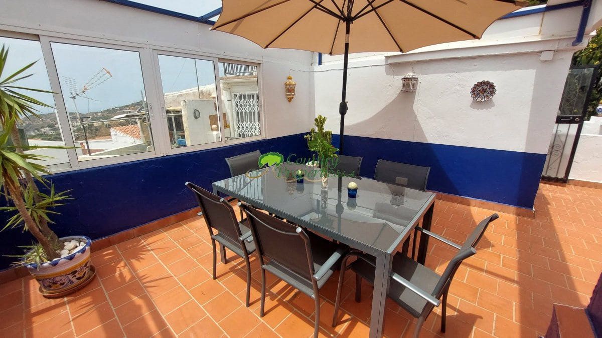 4 soveværelse Byhus til salg i Torrox med garage - € 295.000 (Ref: 6230845)