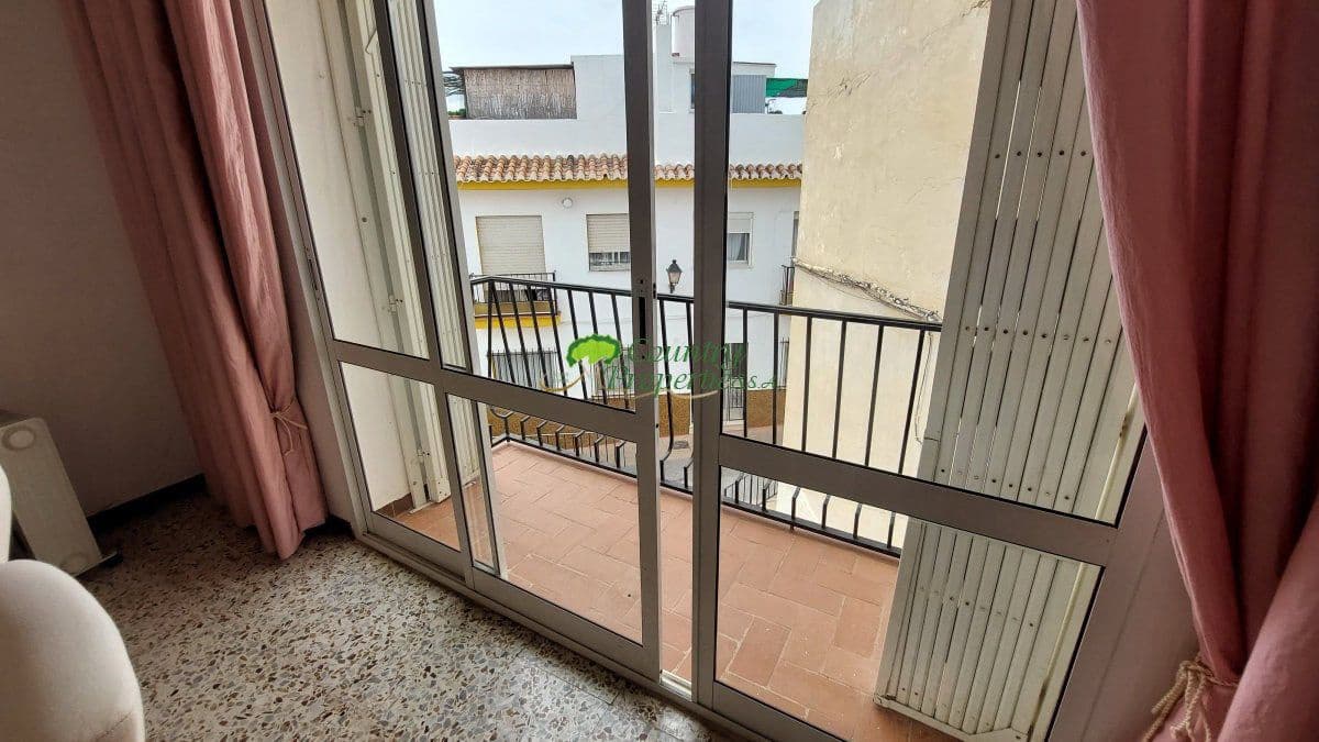 4 soveværelse Byhus til salg i Torrox med garage - € 295.000 (Ref: 6230845)