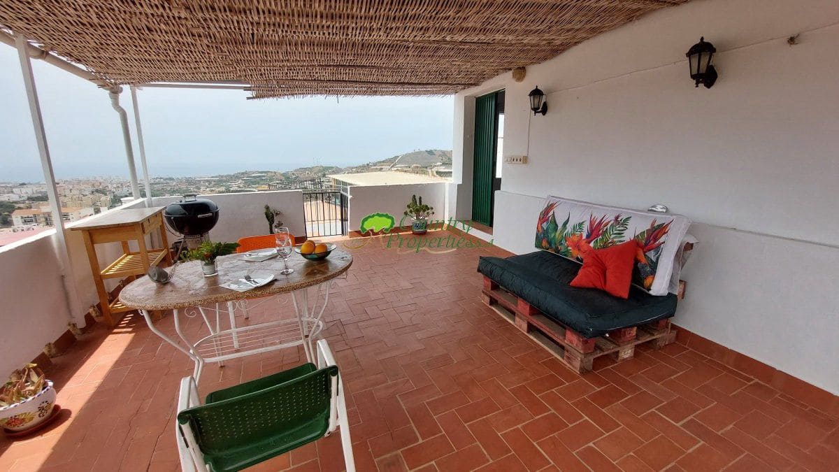 4 soveværelse Byhus til salg i Torrox med garage - € 295.000 (Ref: 6230845)