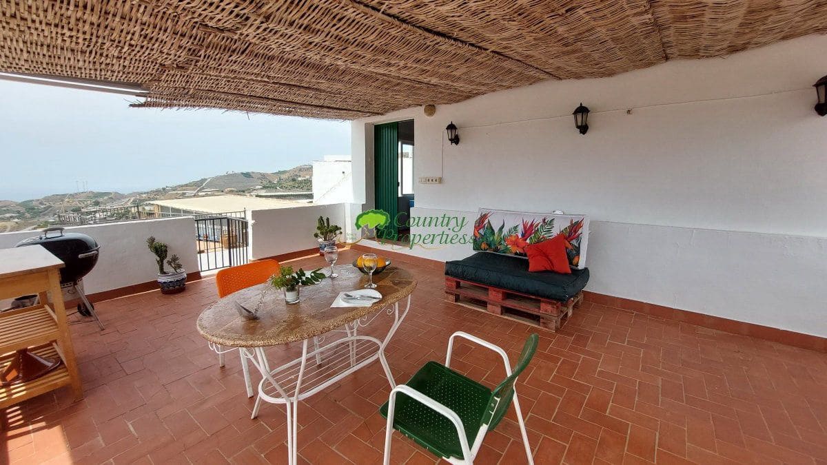 4 soveværelse Byhus til salg i Torrox med garage - € 295.000 (Ref: 6230845)