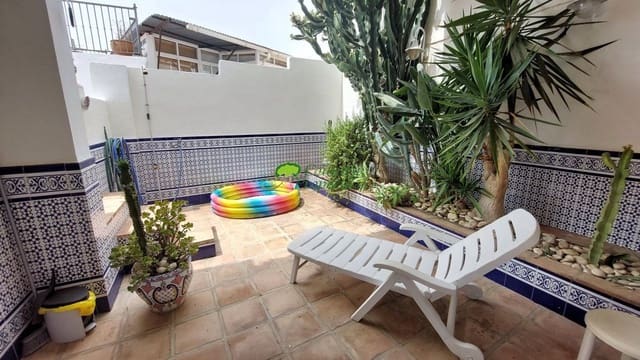 4 soveværelse Byhus til salg i Torrox med garage - € 295.000 (Ref: 6230845)