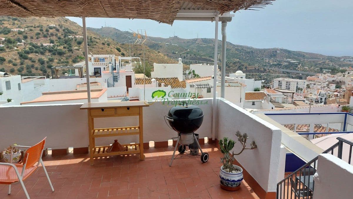 4 soveværelse Byhus til salg i Torrox med garage - € 295.000 (Ref: 6230845)