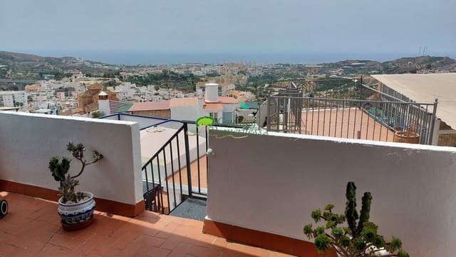 4 soveværelse Byhus til salg i Torrox med garage - € 295.000 (Ref: 6230845)