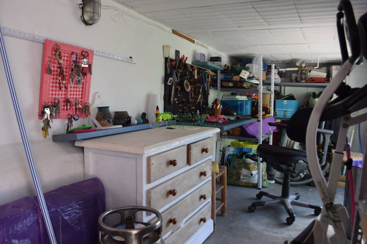 Casa de 4 habitaciones en Cómpeta en venta - 365.000 € (Ref: 6317577)