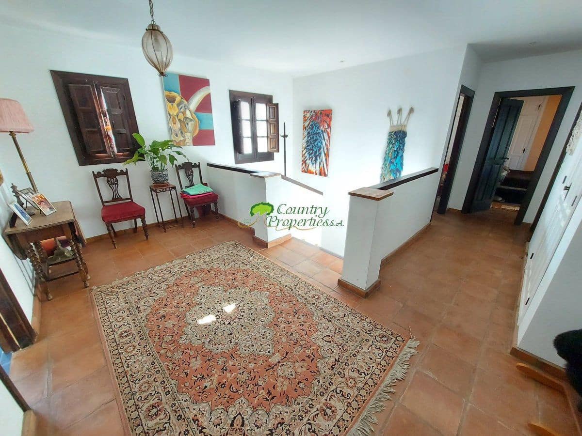 7 sypialnia Finka/Dom wiejski na sprzedaż w Torrox - 880 000 € (Ref: 6611458)