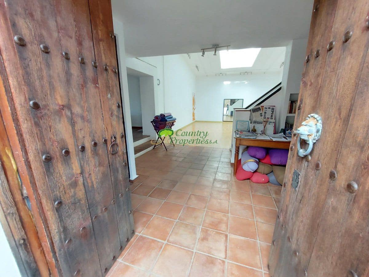 7 sypialnia Finka/Dom wiejski na sprzedaż w Torrox - 880 000 € (Ref: 6611458)