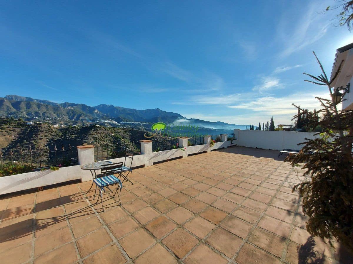 7 sypialnia Finka/Dom wiejski na sprzedaż w Torrox - 880 000 € (Ref: 6611458)