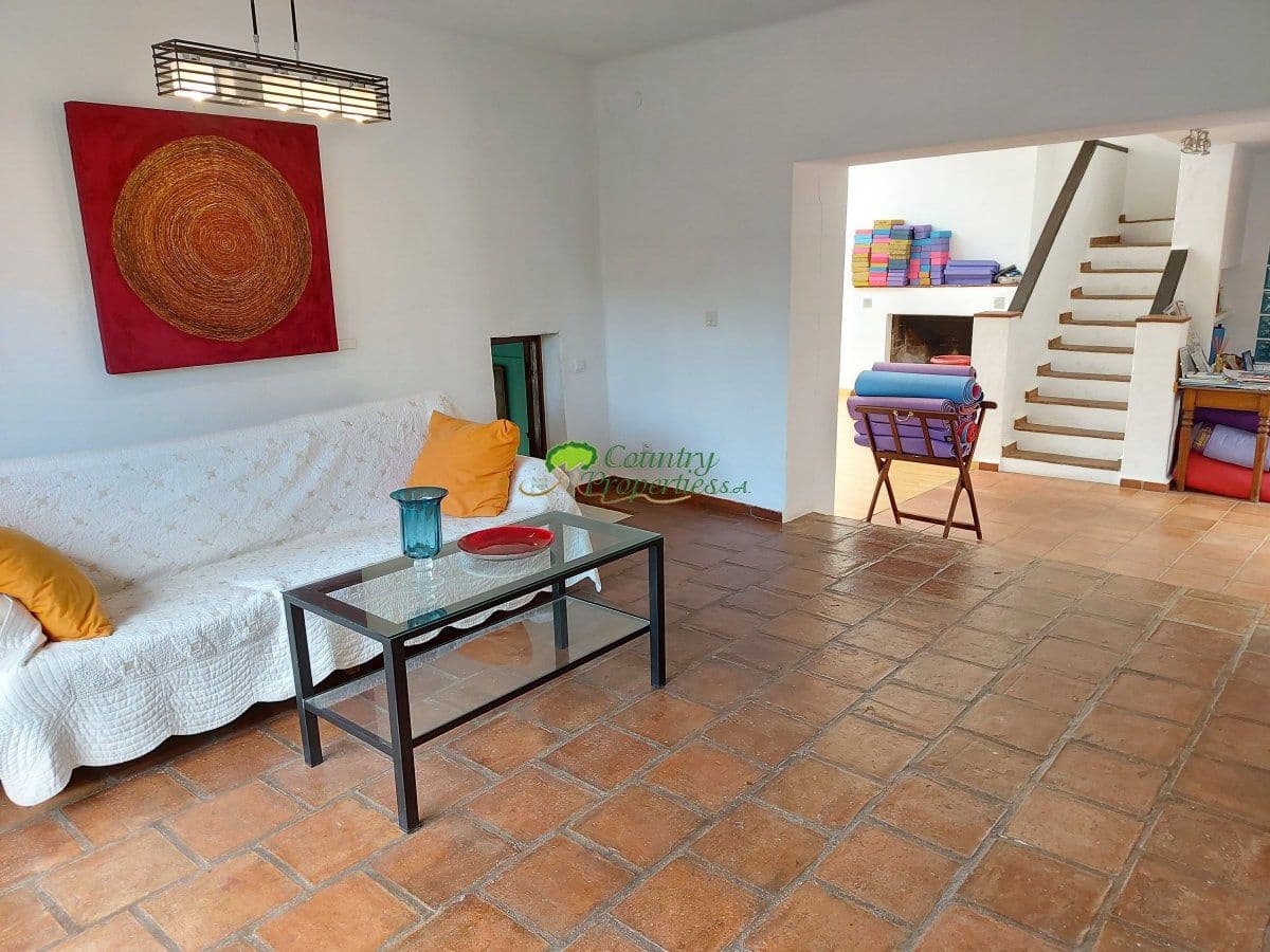 7 soveværelse Virksomhed til salg i Torrox - € 880.000 (Ref: 6611459)