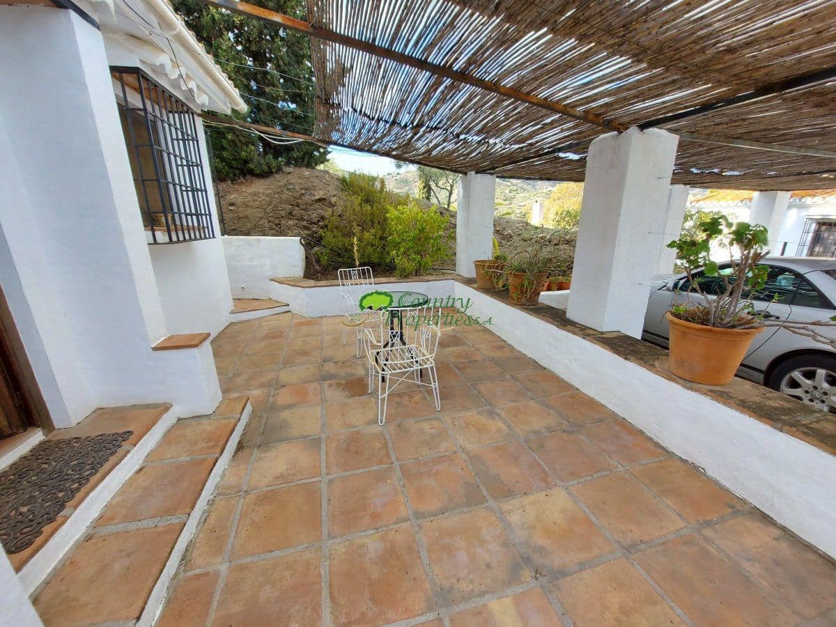 7 soveværelse Virksomhed til salg i Torrox - € 880.000 (Ref: 6611459)