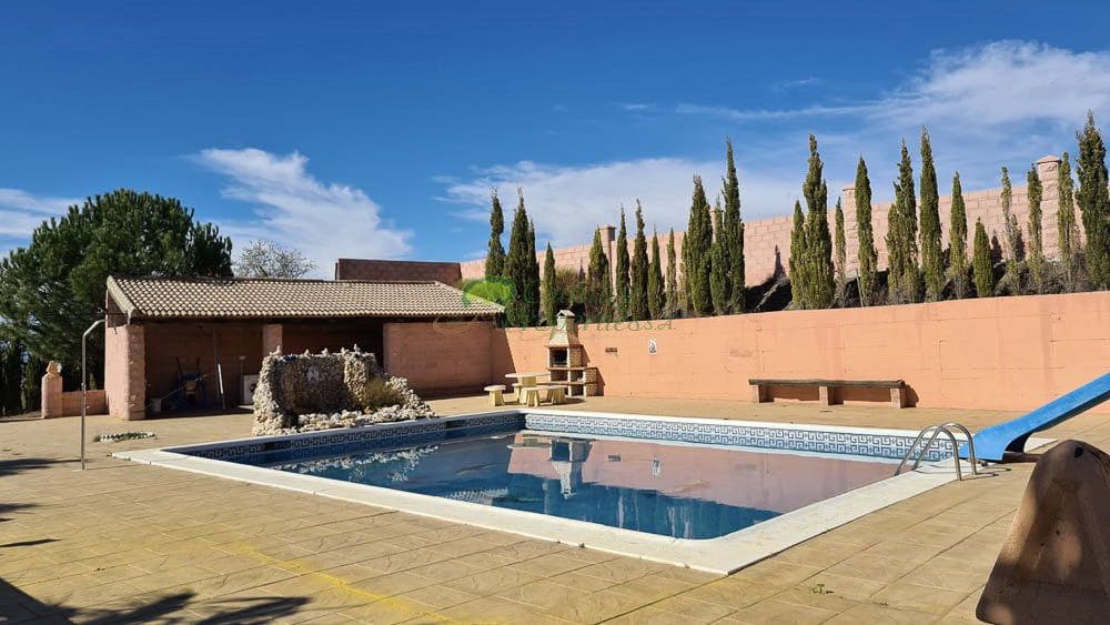 4 soverom Finca/Herregård til salgs i Canillas de Aceituno - € 449 000 (Ref: 6658362)