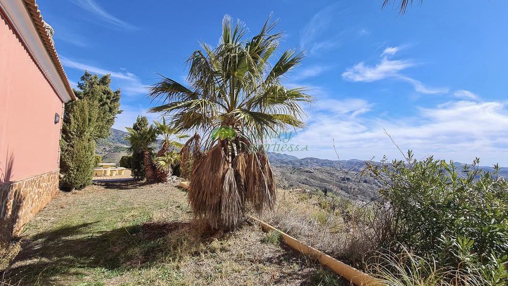 4 soverom Finca/Herregård til salgs i Canillas de Aceituno - € 449 000 (Ref: 6658362)