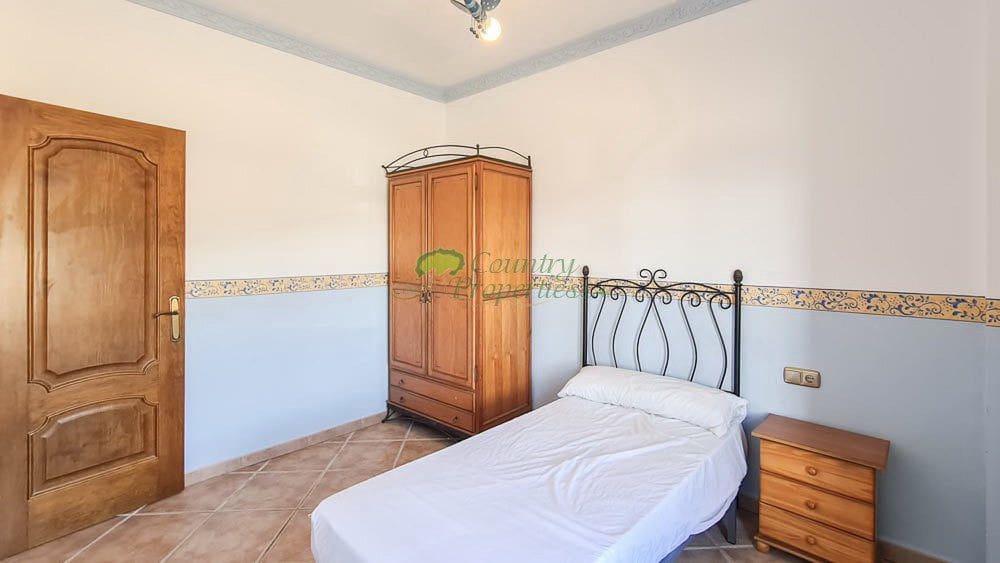 4 soverom Finca/Herregård til salgs i Canillas de Aceituno - € 449 000 (Ref: 6658362)