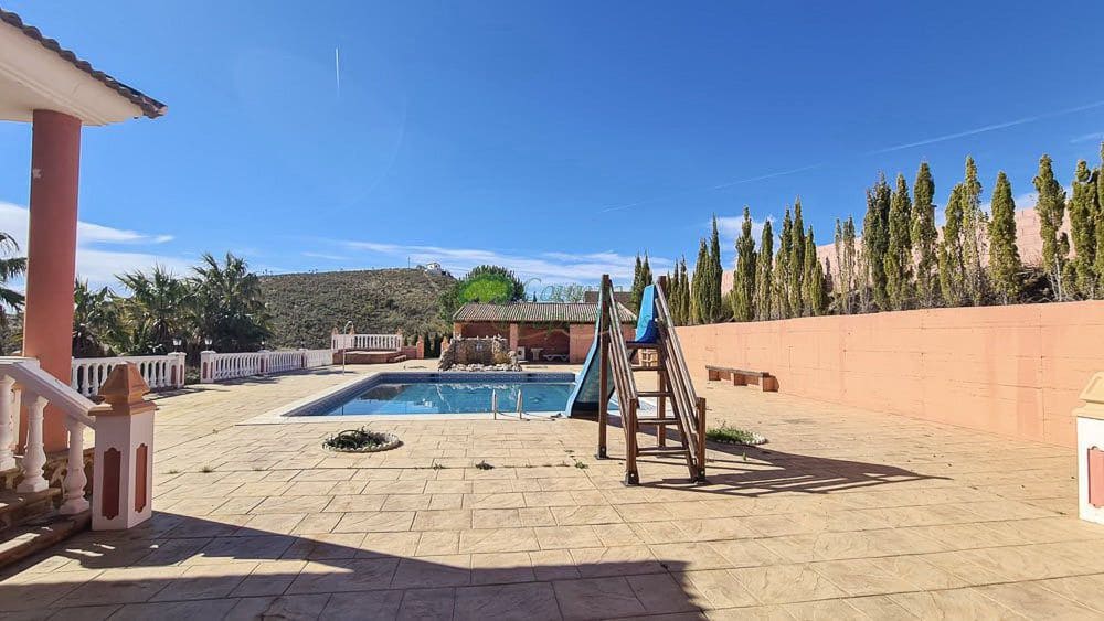 4 soverom Finca/Herregård til salgs i Canillas de Aceituno - € 449 000 (Ref: 6658362)