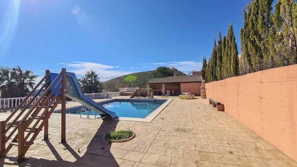 4 soverom Finca/Herregård til salgs i Canillas de Aceituno - € 449 000 (Ref: 6658362)