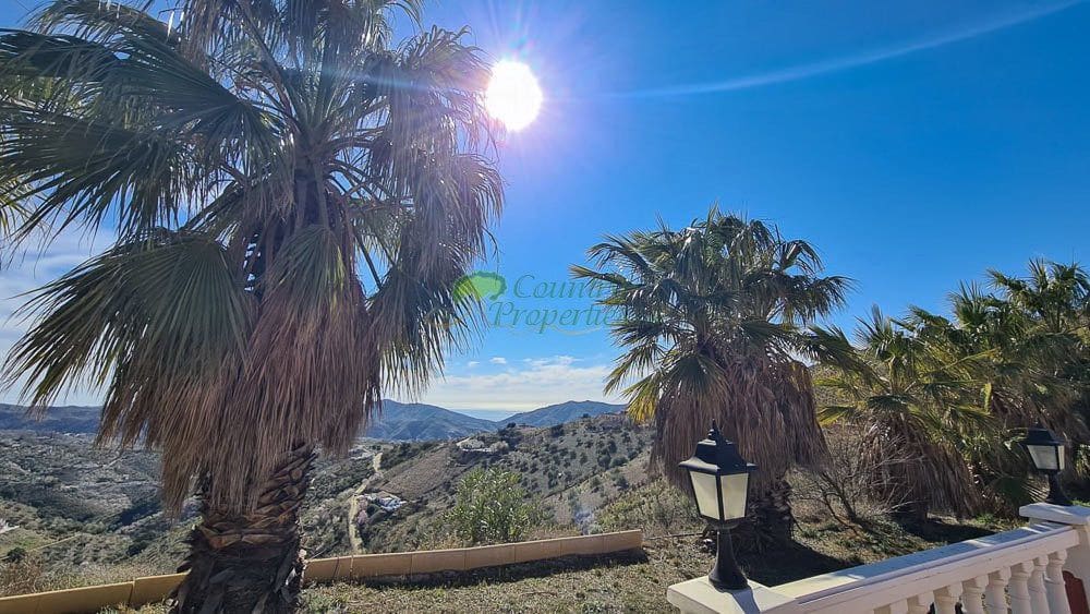 4 soverom Finca/Herregård til salgs i Canillas de Aceituno - € 449 000 (Ref: 6658362)