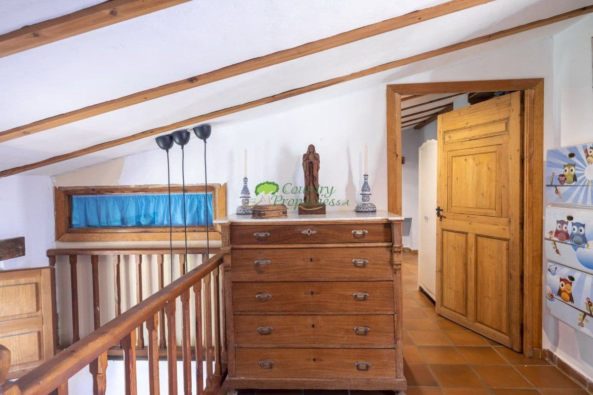 6 Zimmer Finca/Landgut zu verkaufen in Sayalonga - 690.000 € (Ref: 6876691)