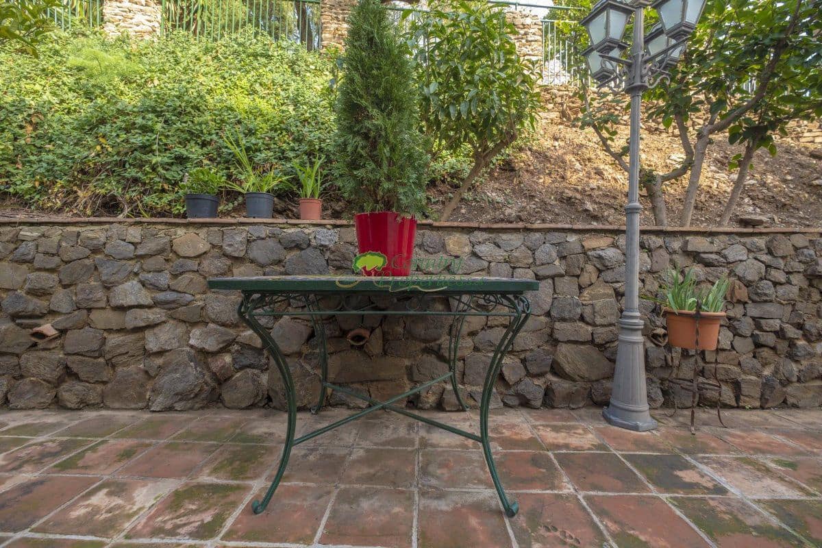 6 Zimmer Finca/Landgut zu verkaufen in Sayalonga - 690.000 € (Ref: 6876691)