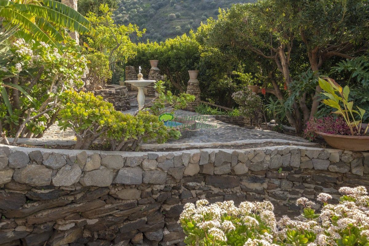 6 Zimmer Finca/Landgut zu verkaufen in Sayalonga - 690.000 € (Ref: 6876691)