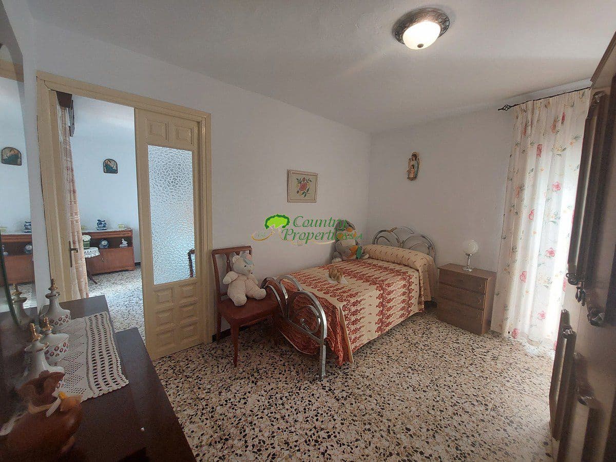 4 Zimmer Haus zu verkaufen in Competa - 190.000 € (Ref: 6891464)