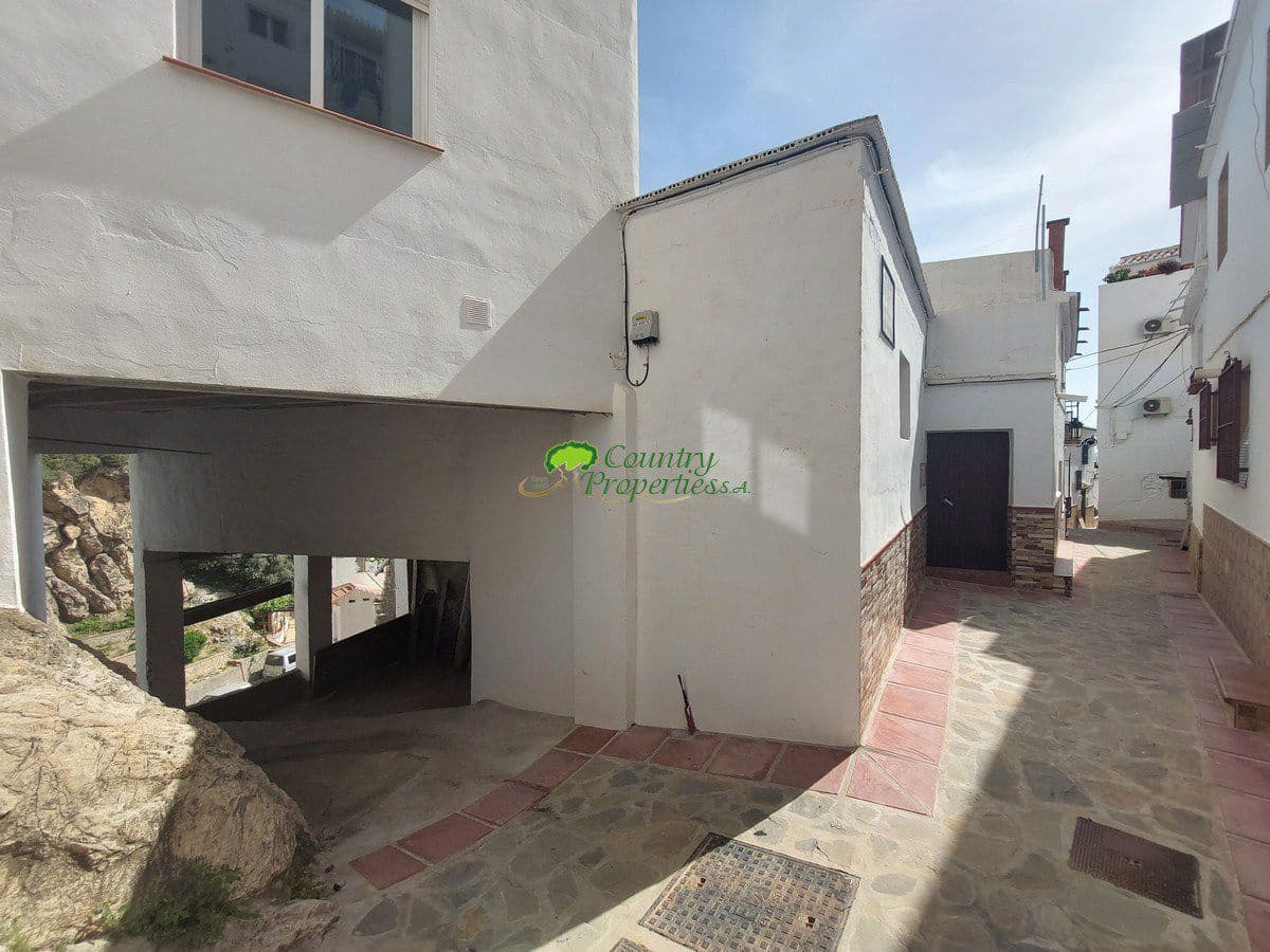 4 Zimmer Haus zu verkaufen in Competa - 190.000 € (Ref: 6891464)