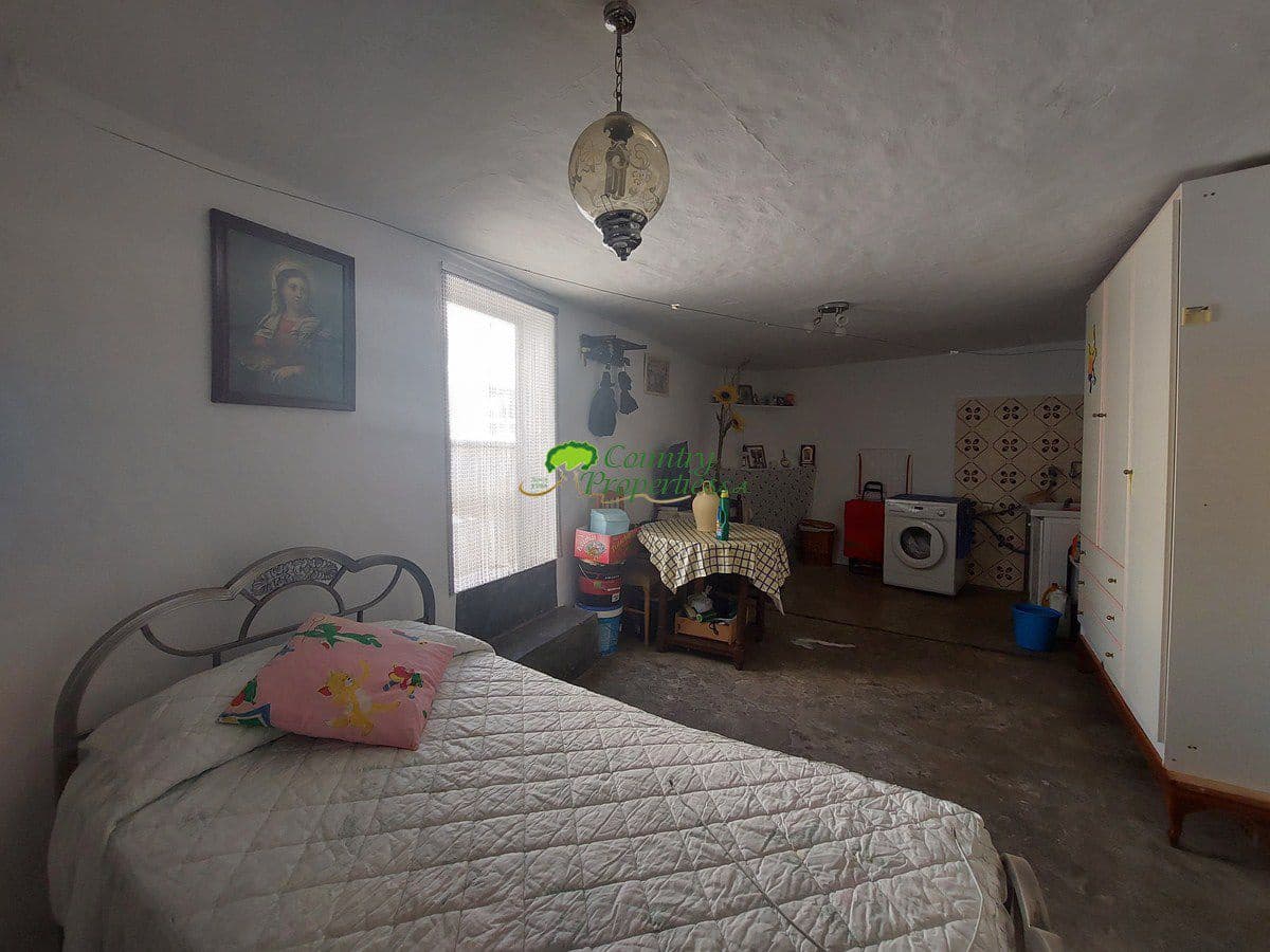 4 Zimmer Haus zu verkaufen in Competa - 190.000 € (Ref: 6891464)