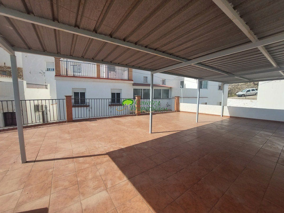 4 Zimmer Haus zu verkaufen in Competa - 190.000 € (Ref: 6891464)