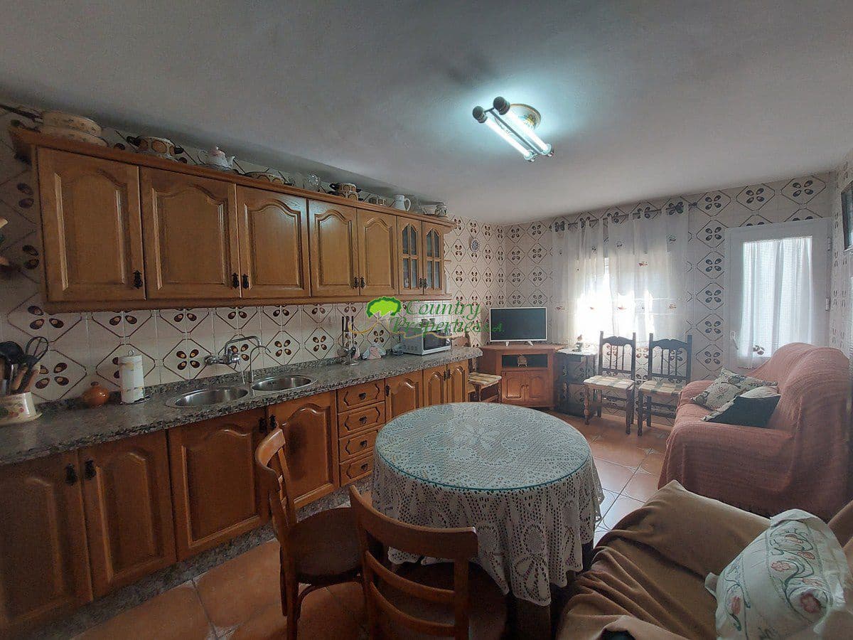 4 Zimmer Haus zu verkaufen in Competa - 190.000 € (Ref: 6891464)