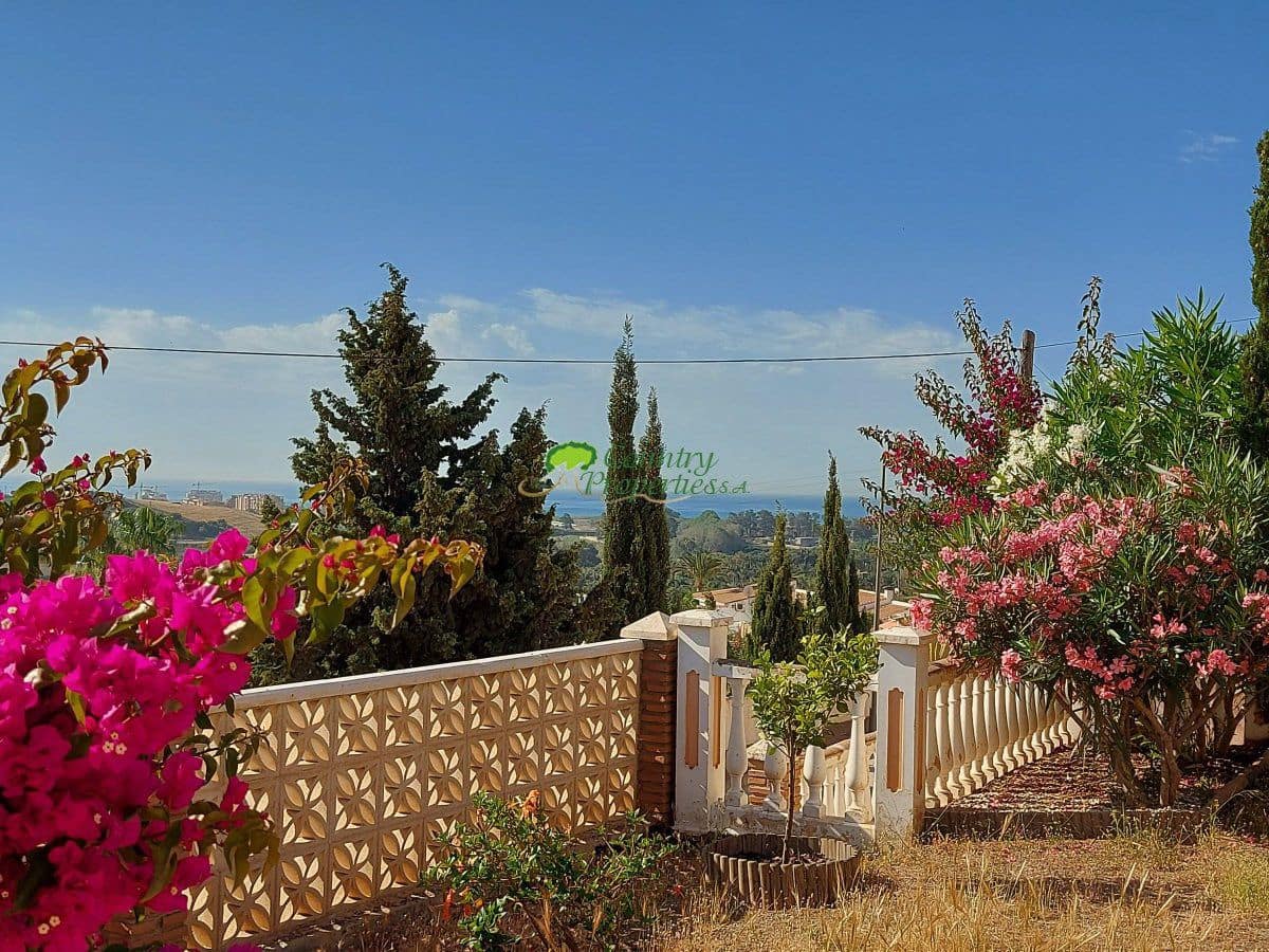 2 soveværelse Villa til salg i Torre del Mar med garage - € 399.000 (Ref: 6917852)