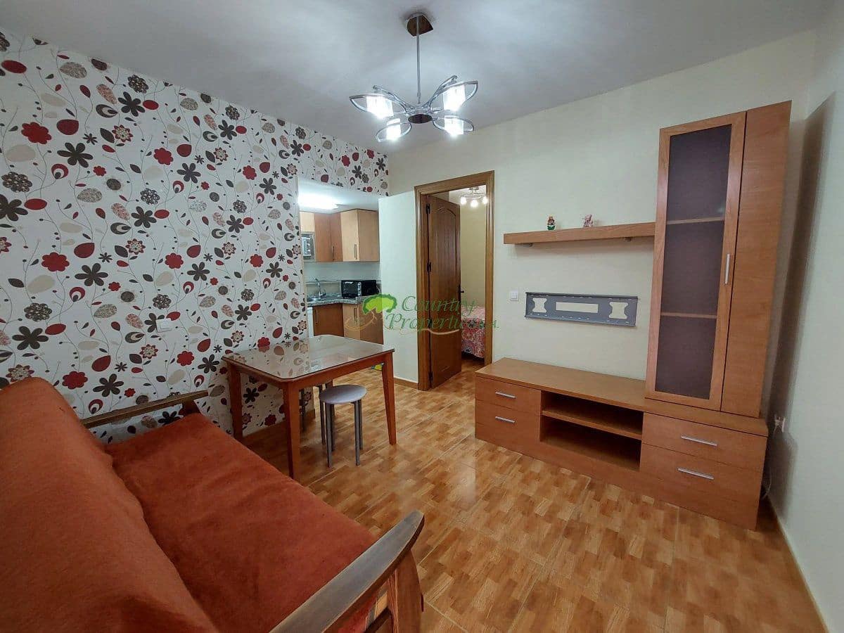 7 soveværelse Byhus til salg i Canillas de Albaida - € 139.950 (Ref: 7076773)