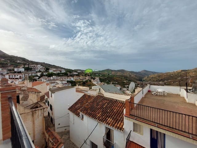 7 soveværelse Byhus til salg i Canillas de Albaida - € 139.950 (Ref: 7076773)