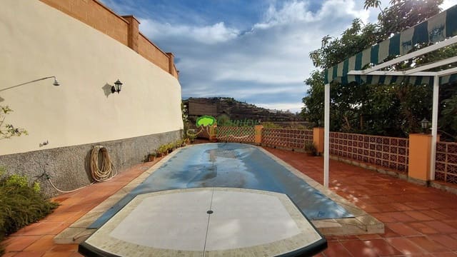 4 Zimmer Haus zu verkaufen in Cómpeta mit Garage - 649.000 € (Ref: 7308296)