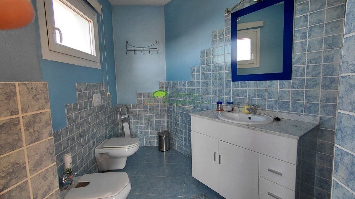 Casa de 4 habitaciones en Cómpeta en venta con garaje - 649.000 € (Ref: 7308296)