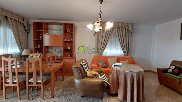 4 makuuhuone Omakotitalo myytävänä paikassa Cómpeta - 210 000 € (Ref: 7424833)