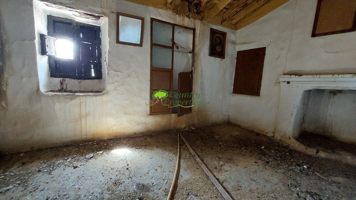 4 chambre Maison de Ville à vendre à Sayalonga - 67 000 € (Ref: 7743324)