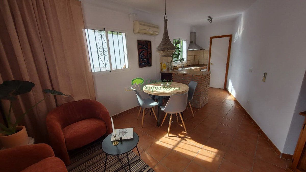 5 chambre Maison de Ville à vendre à Torrox - 249 000 € (Ref: 7767084)