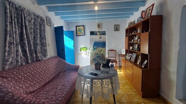 4 soveværelse Byhus til salg i Corumbela, Sayalonga - € 83.000 (Ref: 7818860)