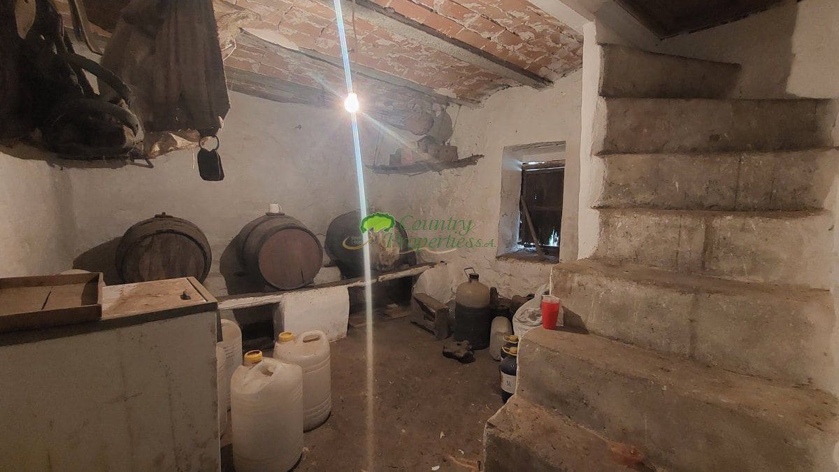 4 soveværelse Byhus til salg i Corumbela - € 83.000 (Ref: 7818860)