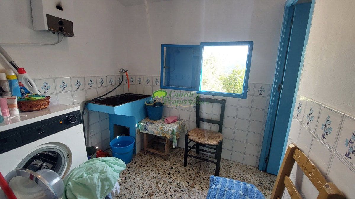 4 soveværelse Byhus til salg i Corumbela - € 83.000 (Ref: 7818860)