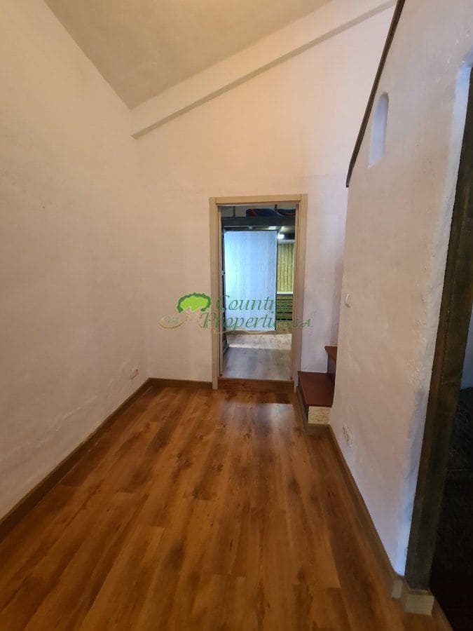 5 Zimmer Haus zu verkaufen in Competa - 180.000 € (Ref: 7850073)