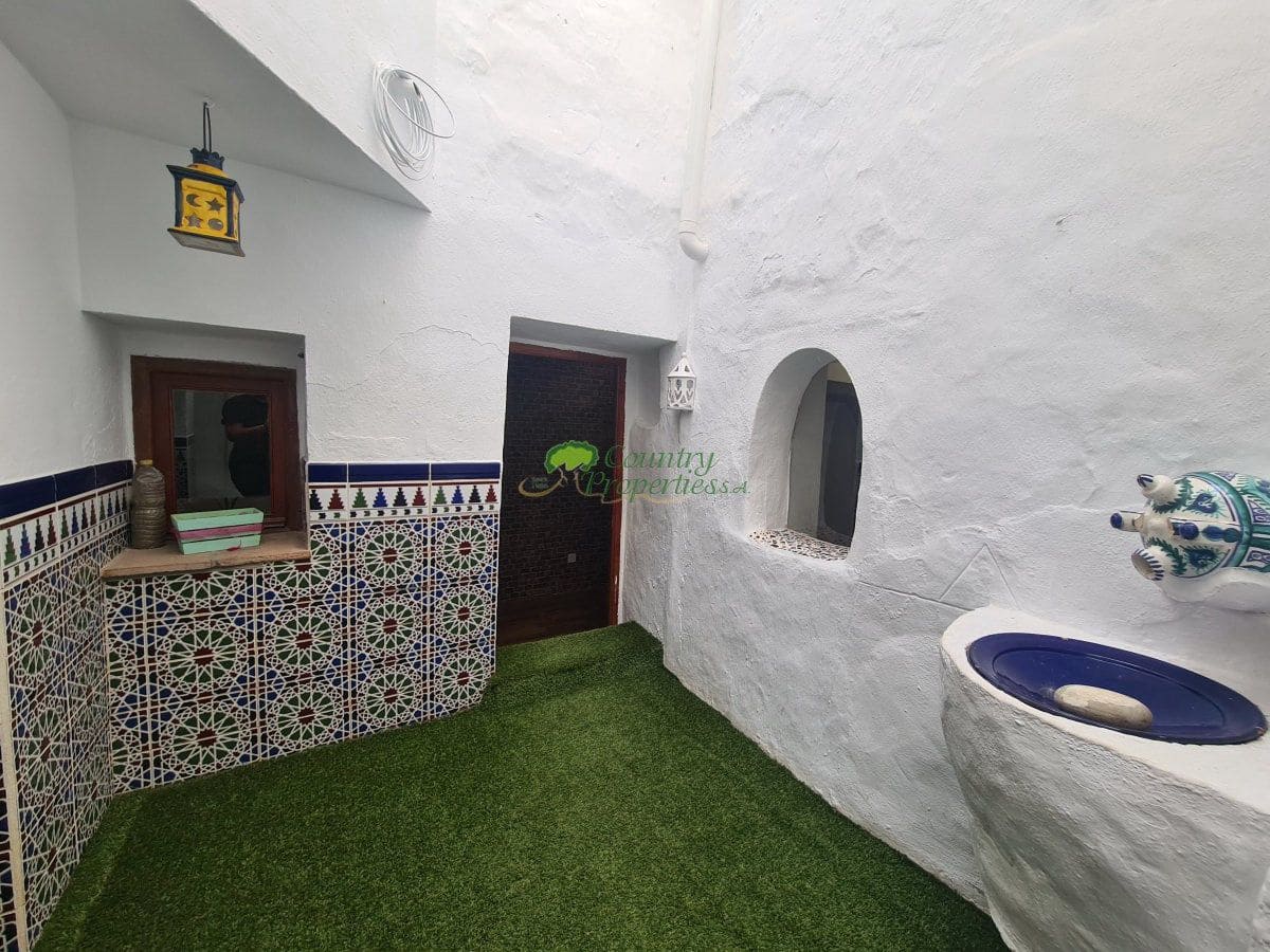 5 Zimmer Haus zu verkaufen in Competa - 180.000 € (Ref: 7850073)