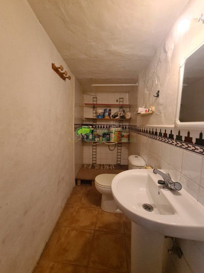 5 Zimmer Haus zu verkaufen in Competa - 180.000 € (Ref: 7850073)