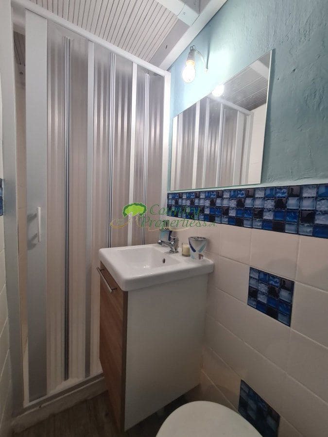 5 Zimmer Haus zu verkaufen in Competa - 180.000 € (Ref: 7850073)