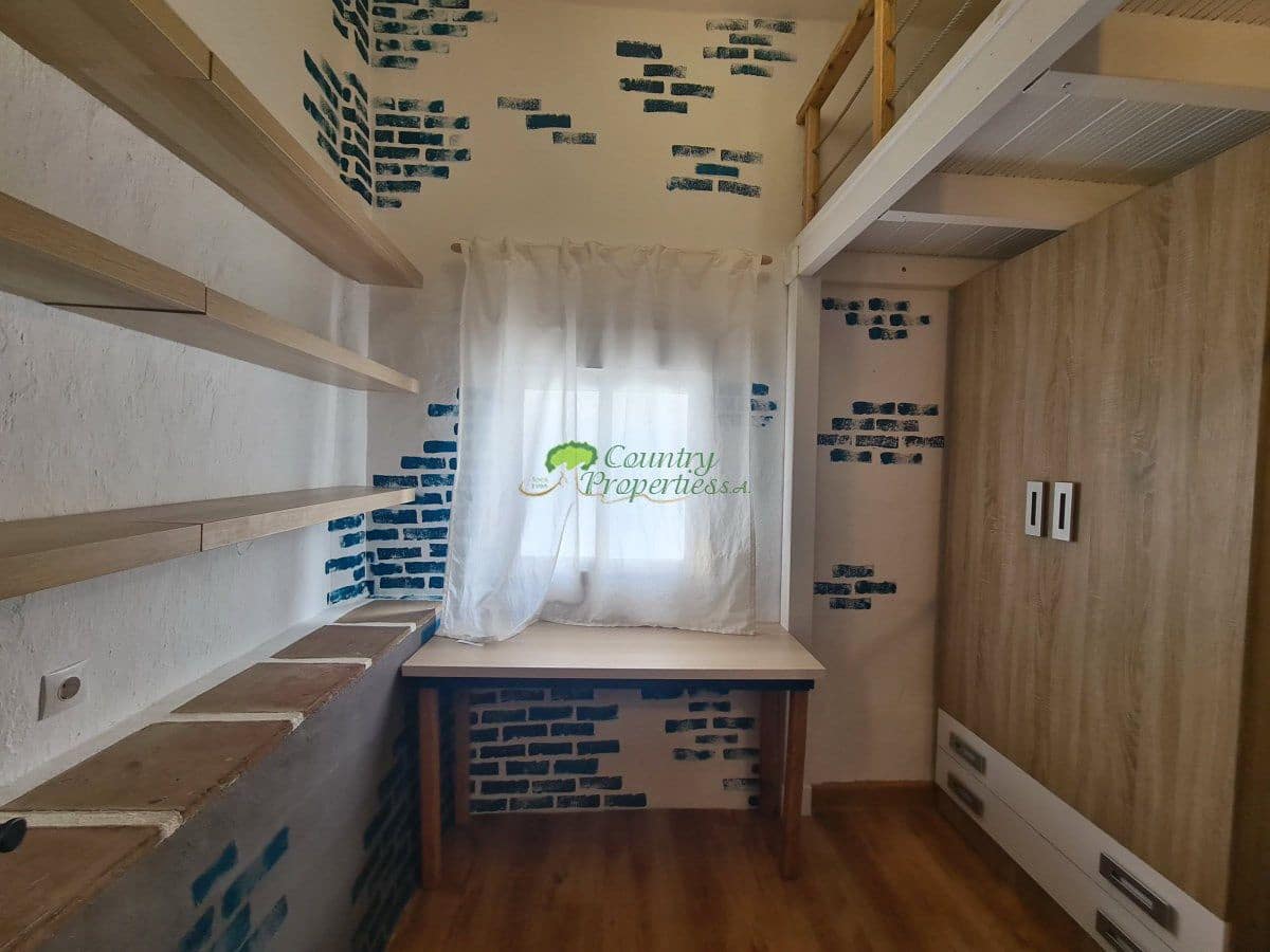 5 Zimmer Haus zu verkaufen in Competa - 180.000 € (Ref: 7850073)