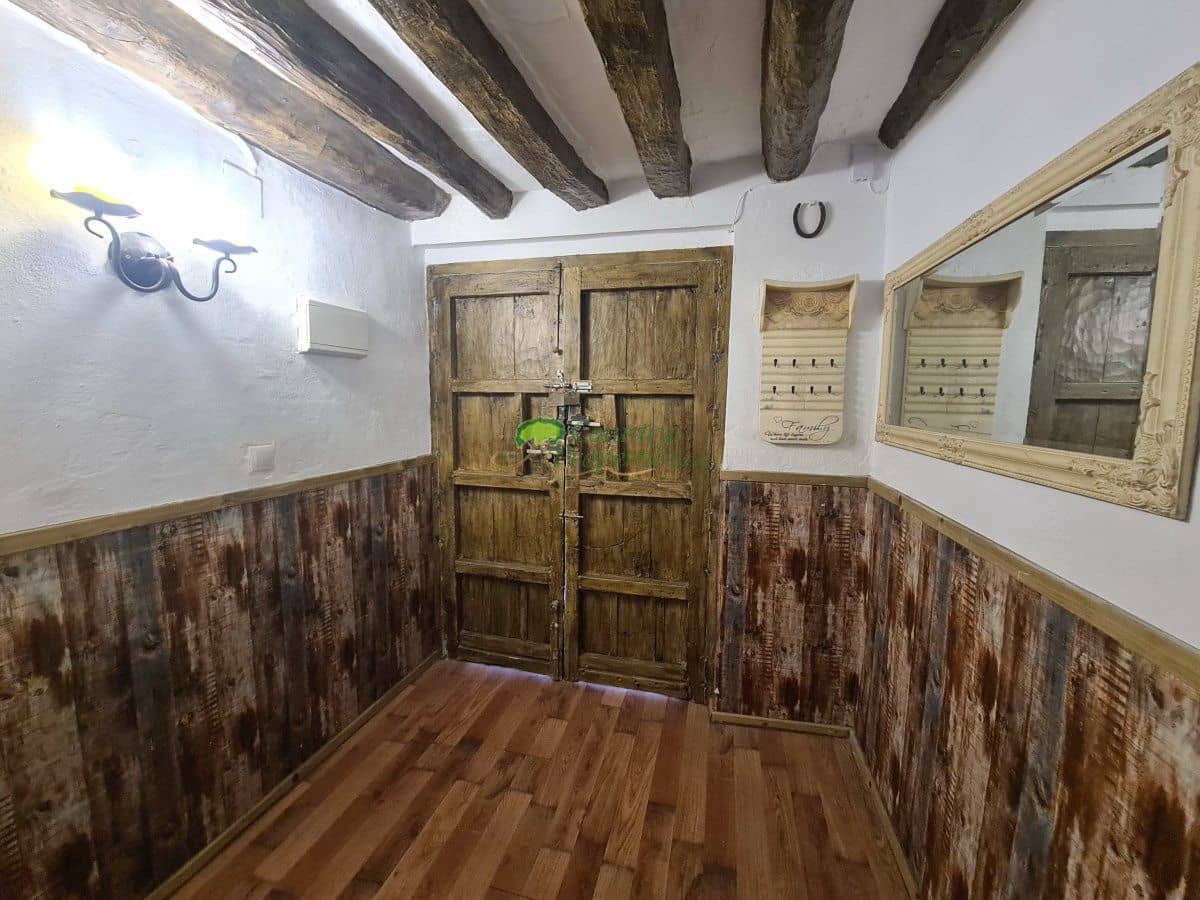 5 Zimmer Haus zu verkaufen in Competa - 180.000 € (Ref: 7850073)